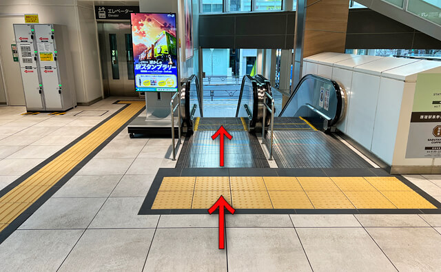 原宿駅のエスカレーター