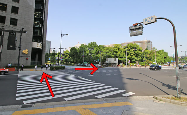 ザ・ペニンシュラ東京の交差点